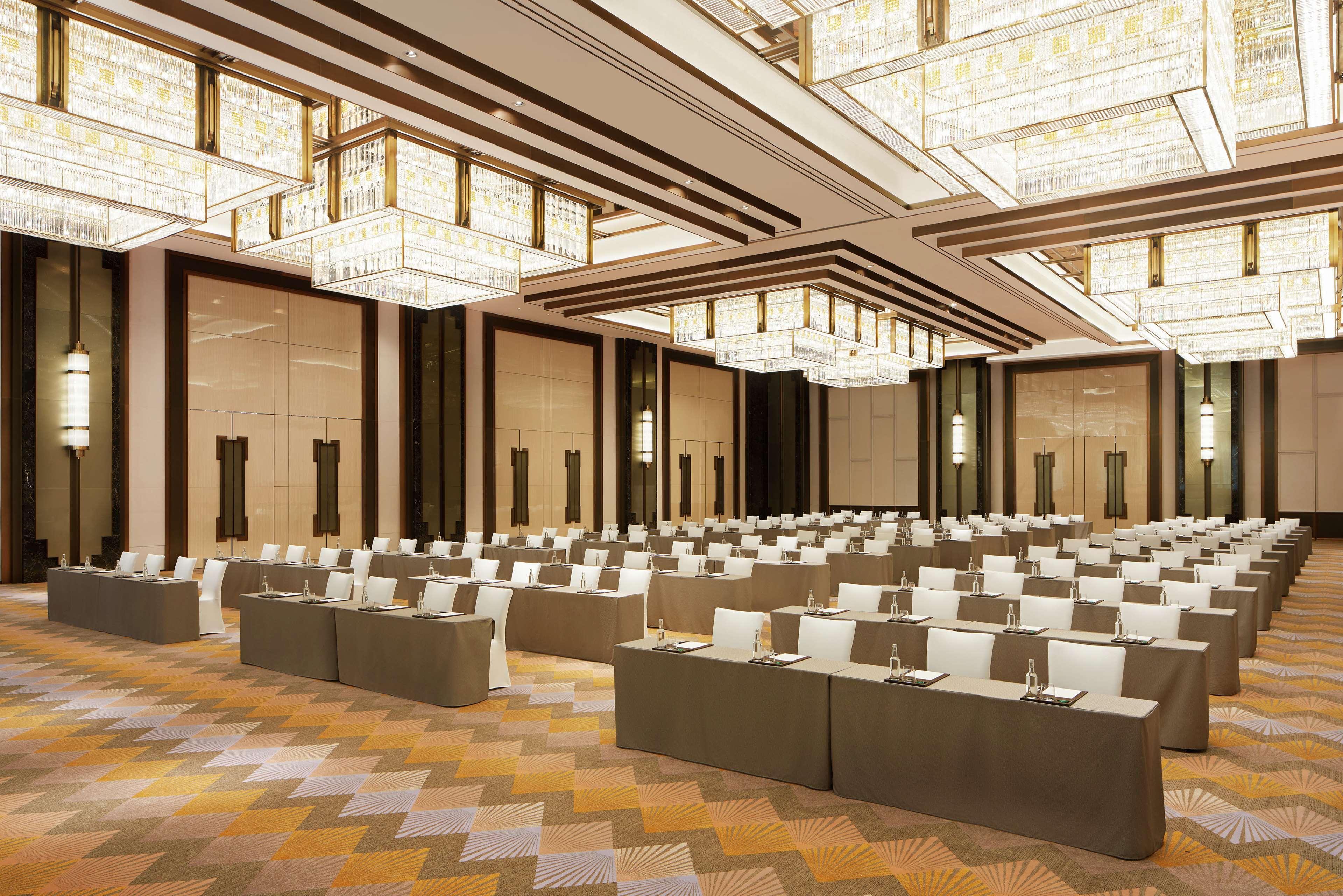 Conrad Tianjin Hotel Екстериор снимка